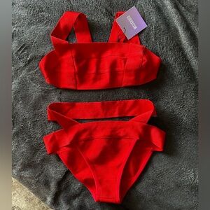 MISSGUIDED BANDAGE red bikini